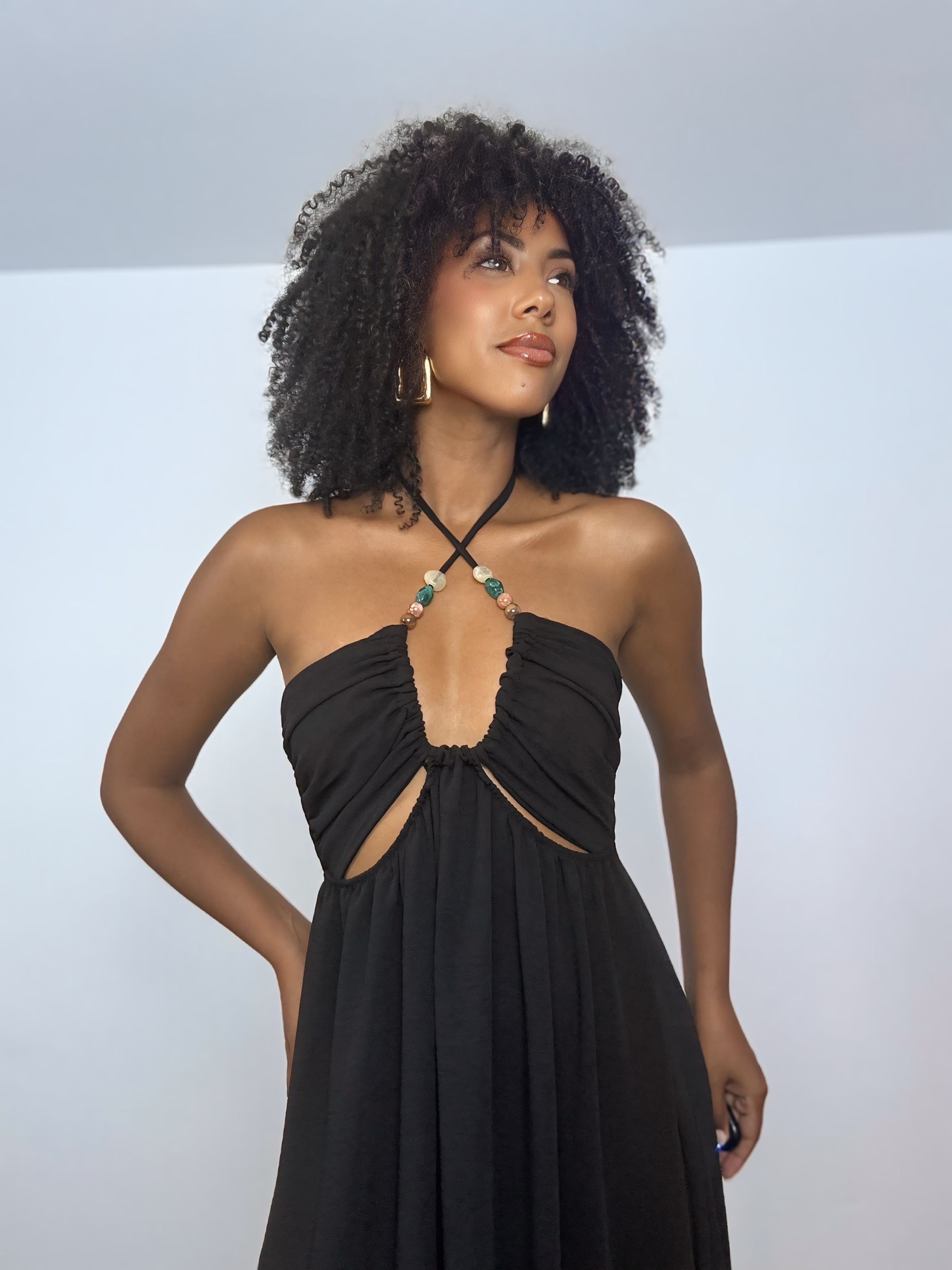 VESTIDO NEGRO FLUIDO