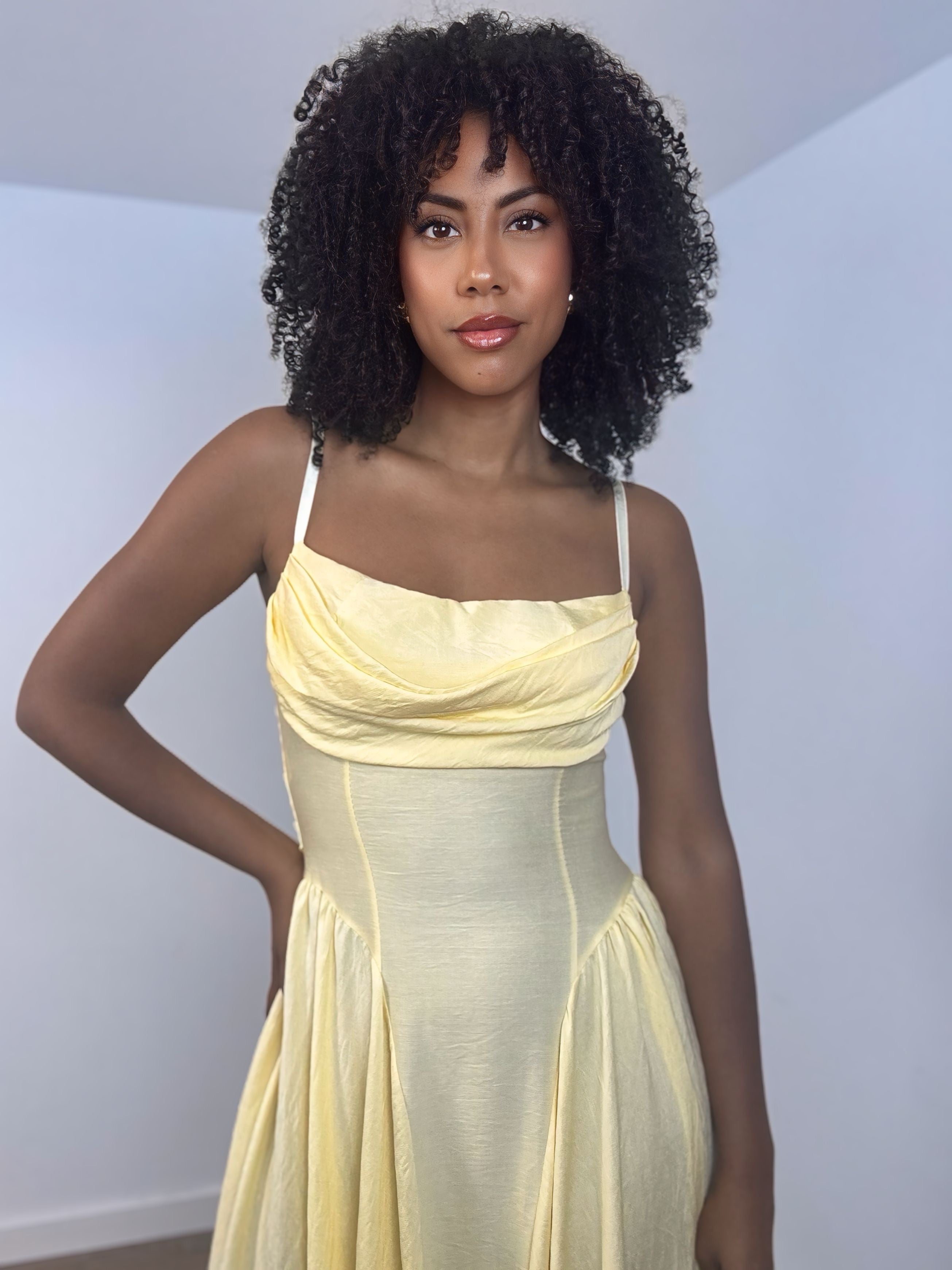 VESTIDO AMARILLO MANTEQUILLA