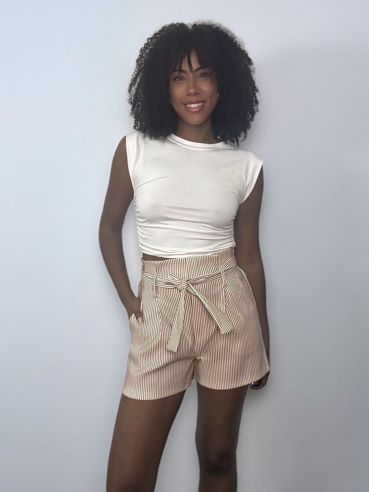 SHORT RAYAS