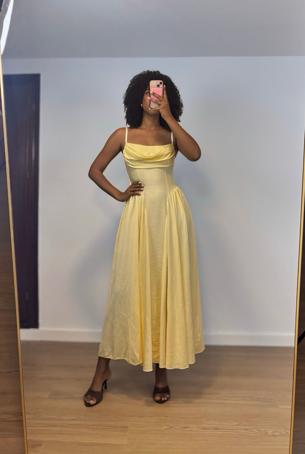 VESTIDO AMARILLO MANTEQUILLA
