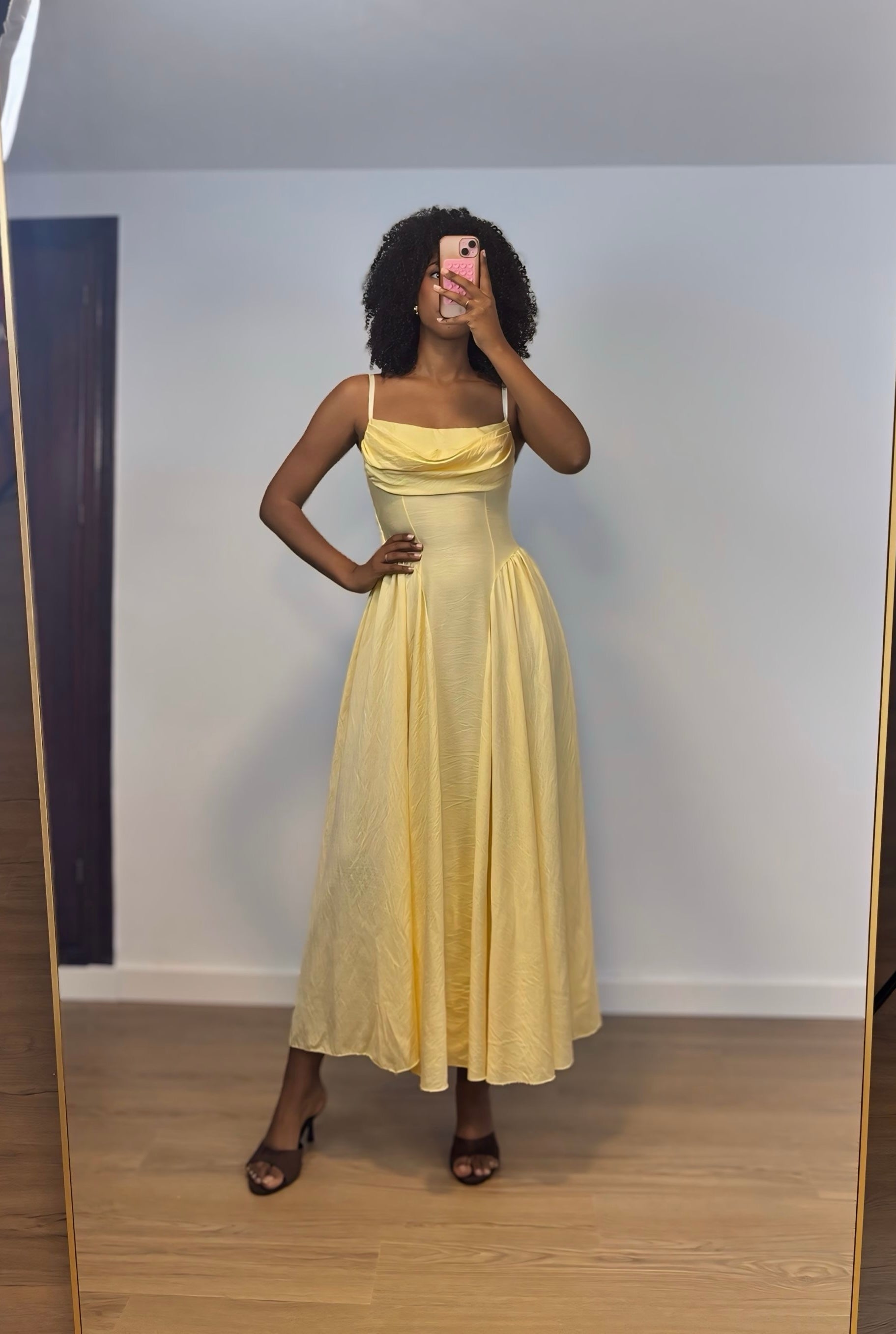 VESTIDO AMARILLO MANTEQUILLA