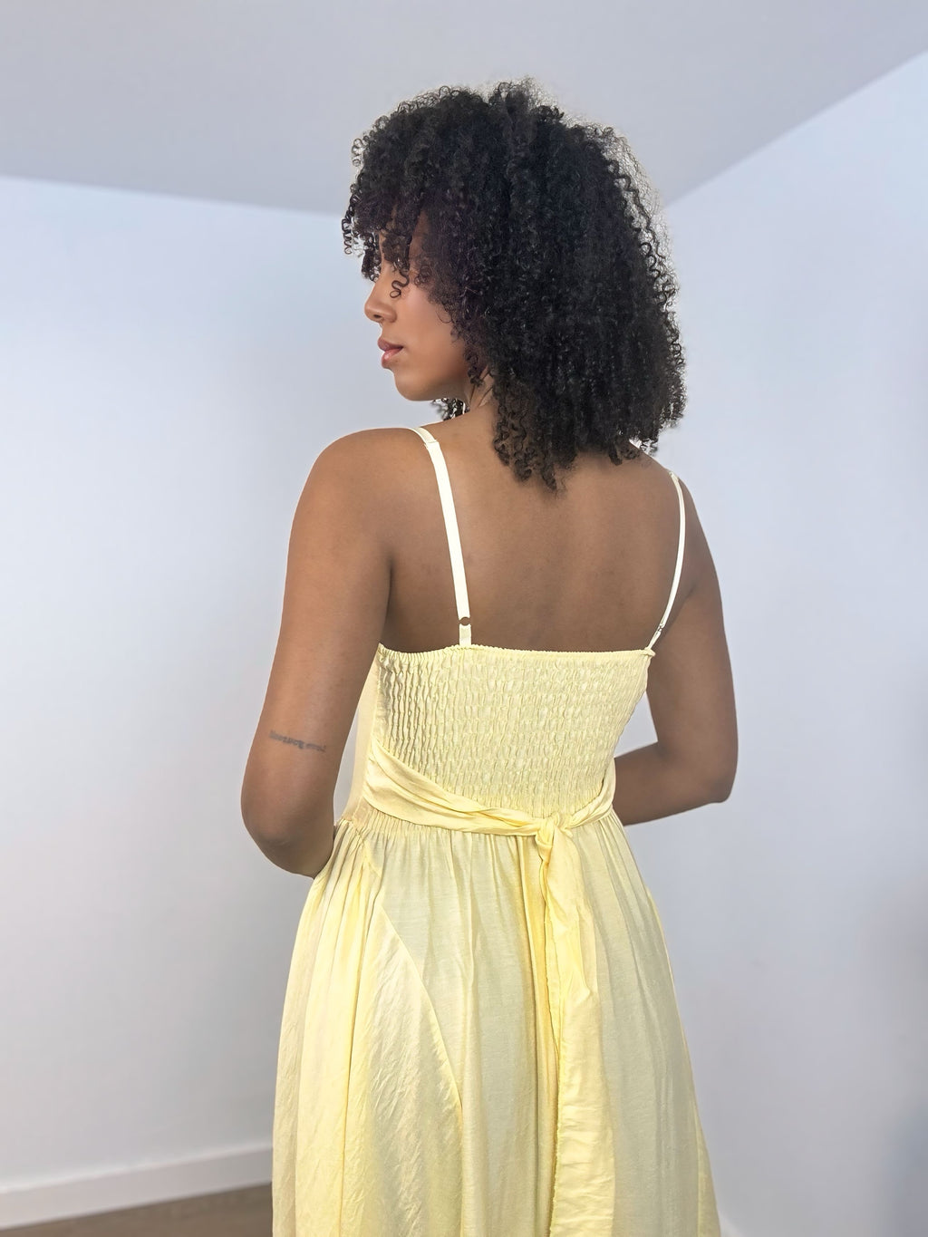 VESTIDO AMARILLO MANTEQUILLA